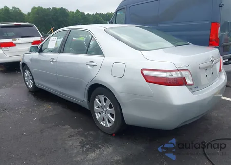 2007 Toyota Camry Hybrid z USA, uszkodzony, nr VIN JTNBB46KX73034471